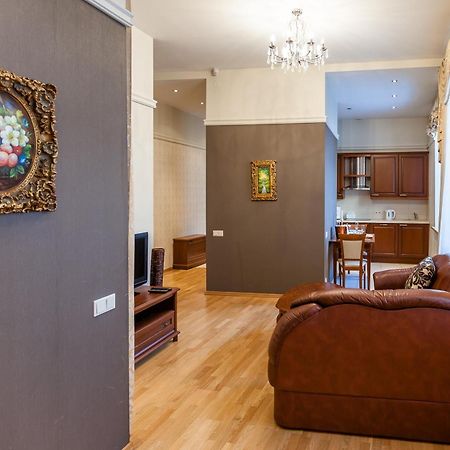 Central Apartments 2 X Free Parking X Self Check-In 24H By H&H VNO Exterior photo