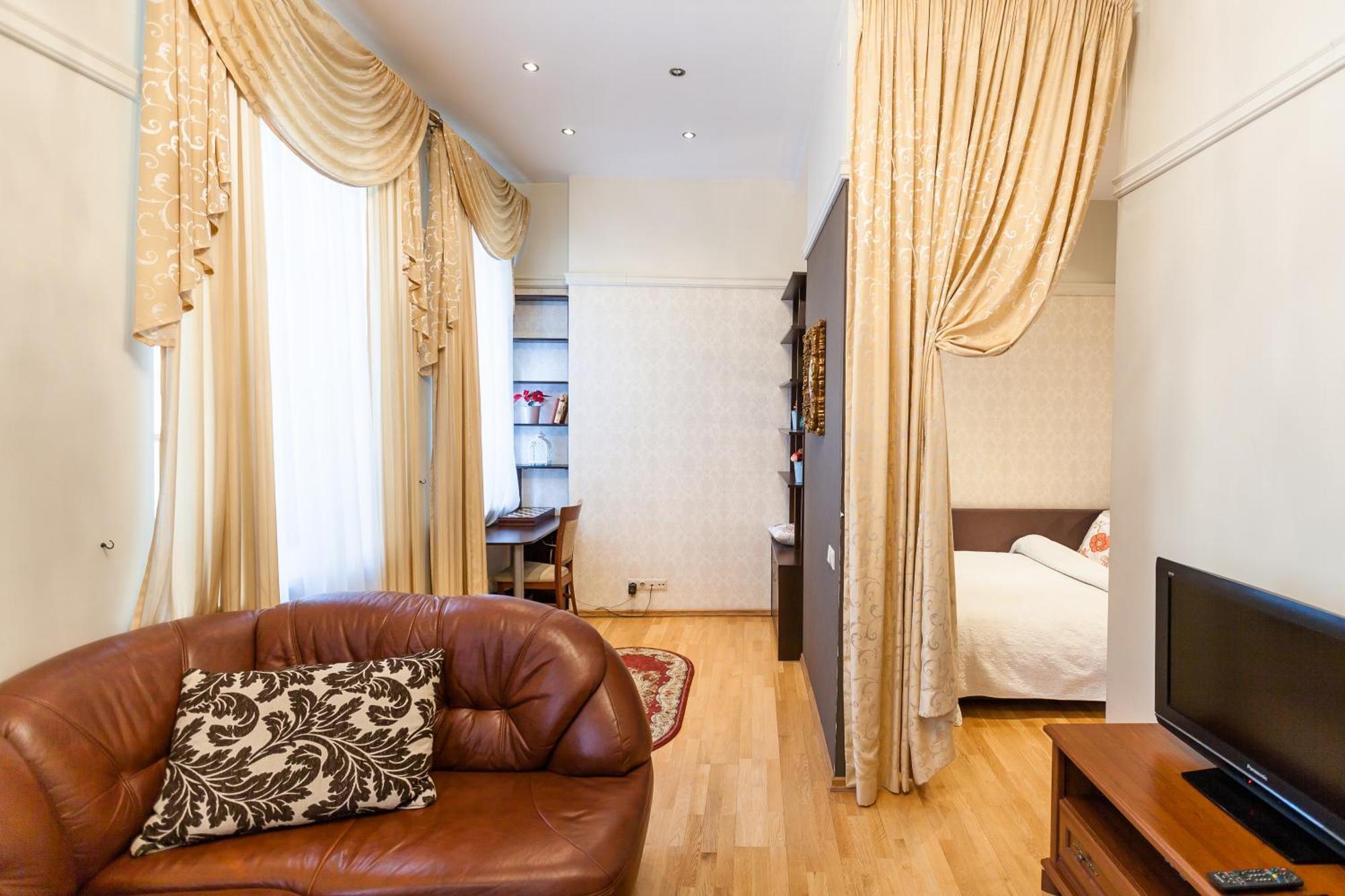 Central Apartments 2 X Free Parking X Self Check-In 24H By H&H VNO Exterior photo