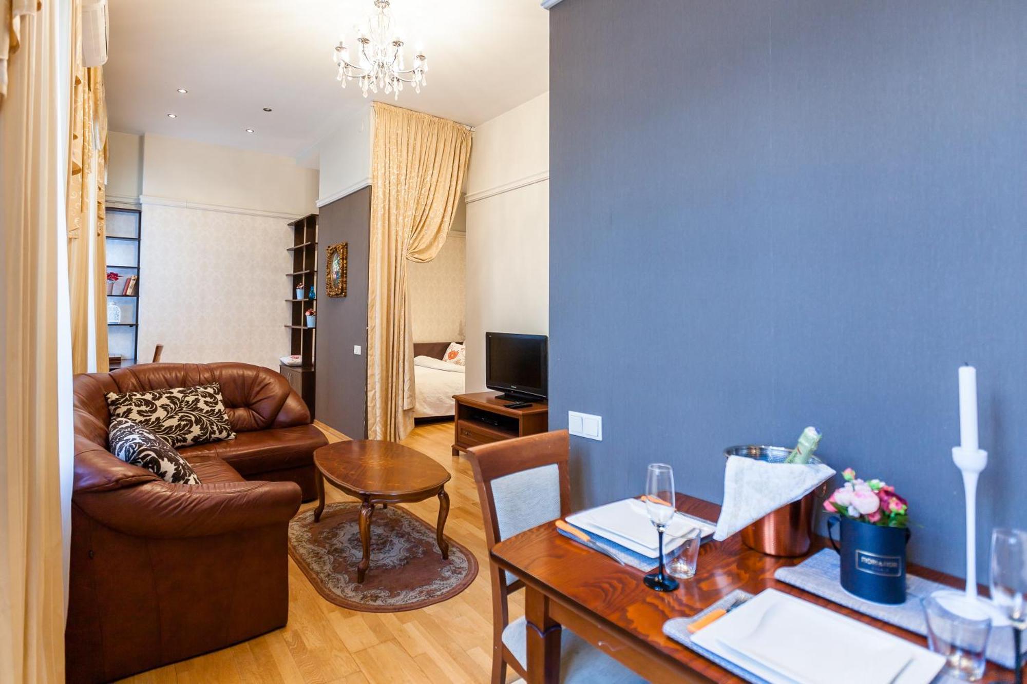 Central Apartments 2 X Free Parking X Self Check-In 24H By H&H VNO Exterior photo